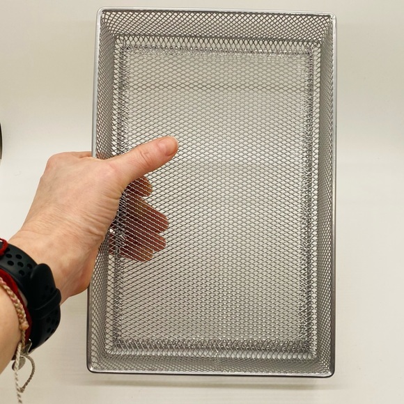 NWOT YBM  Home Silver Mesh Organizer Bin School Supplies Office Desktop 6x9x2 - Picture 6 of 8